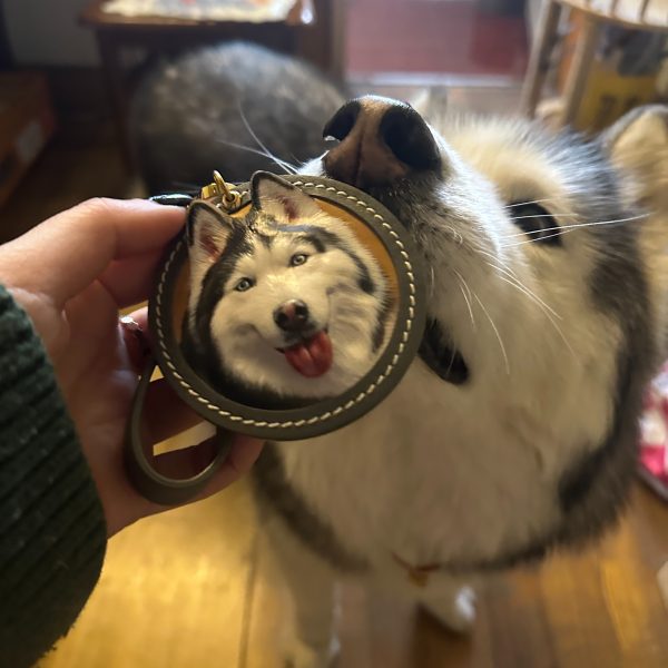 Custom Handmade Leather Pet Portrait Memorial Pendant - Image 8