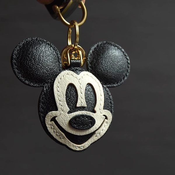 Handmade Mouse Leather Keychain - Image 5